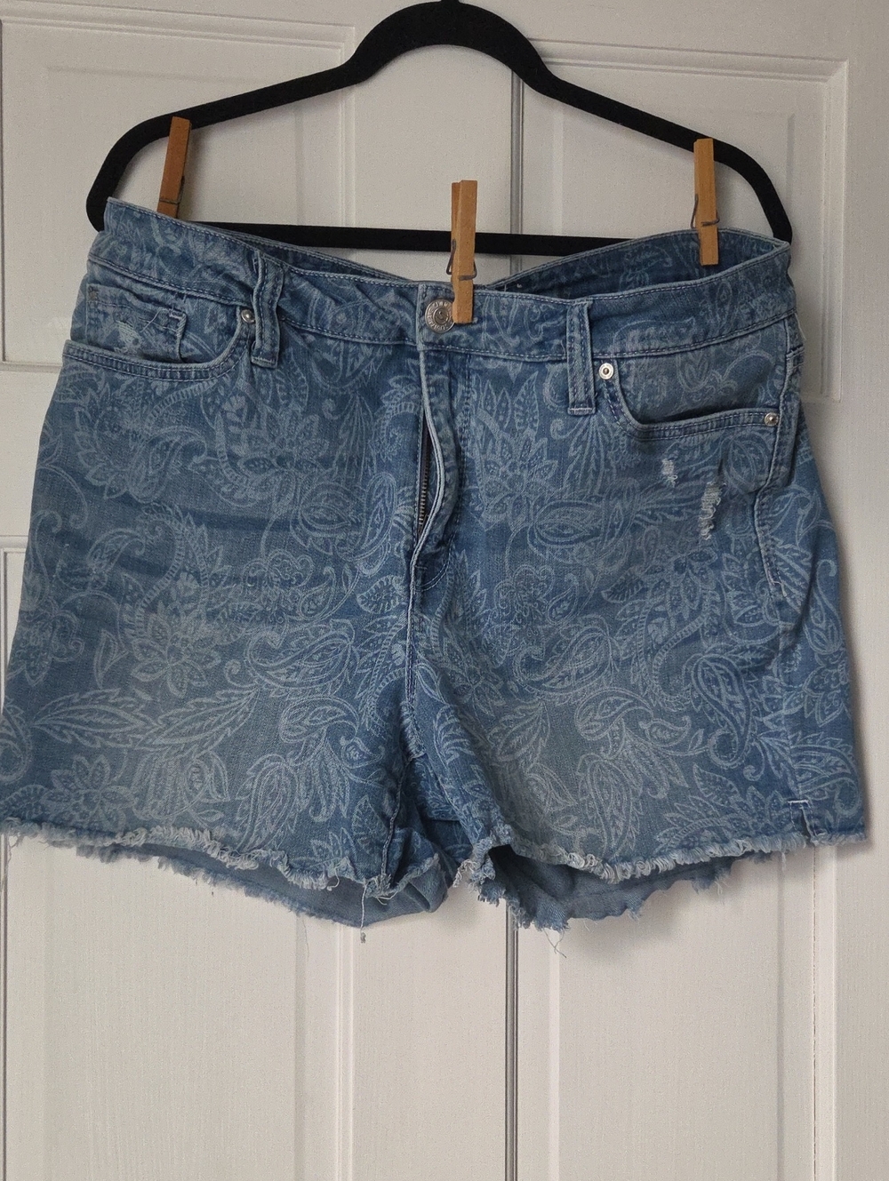 Seven7 Light Blue Paisley Denim Shorts